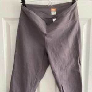 Lucy Leggings capri length 20"inseam